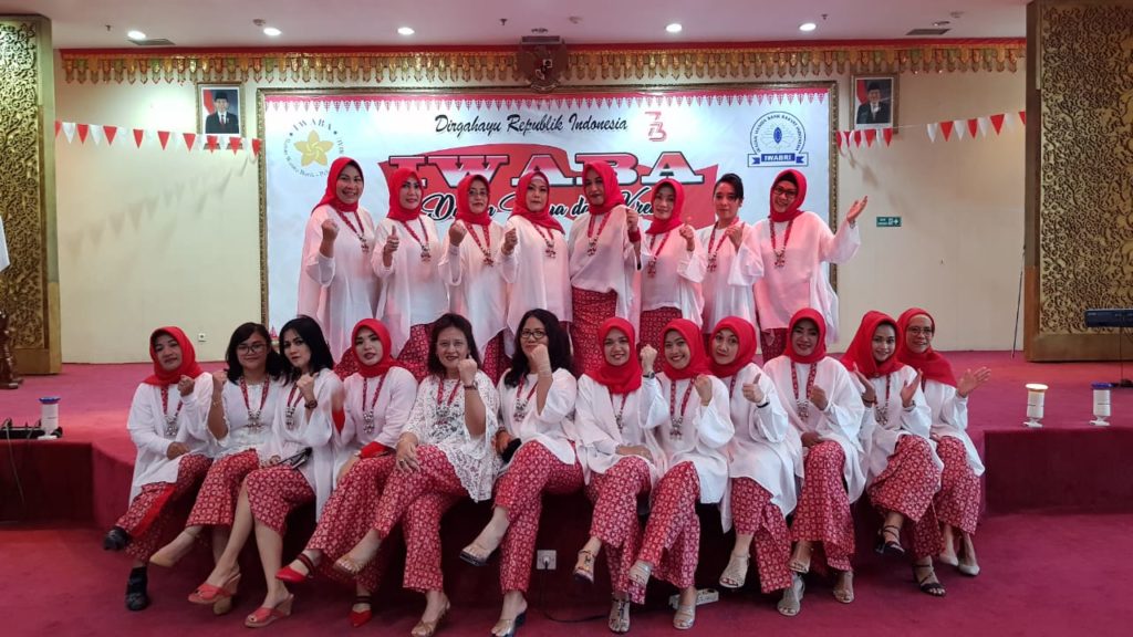 MERAH PUTIH IWABRI PEKANBARU IKATAN WANITA BANK RAKYAT 