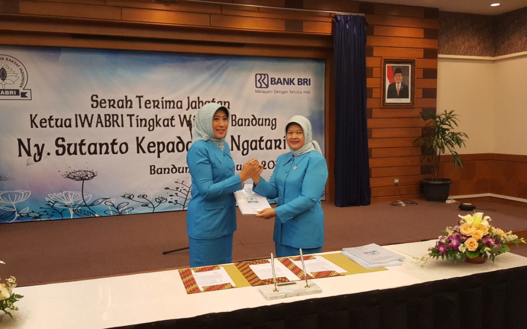 SERAH TERIMA JABATAN KETUA IWABRI BANDUNG