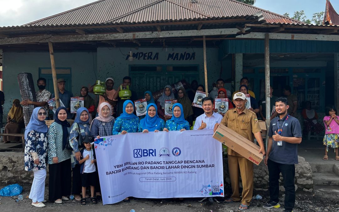 Bakti Sosial IWABRI Tingkat Wilayah Padang Bersama YBM BRILiaN RO Padang